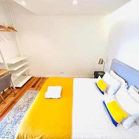 The Saraiva House - No 1e - Beautiful Two-bedroom Apartament
